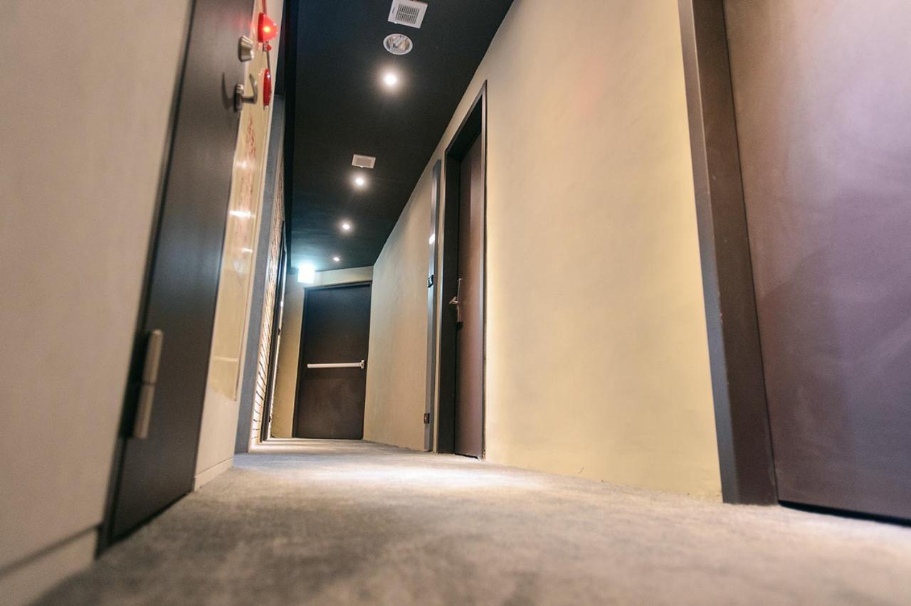 Kiwi Express Hotel-Taichung Station II Dış mekan fotoğraf